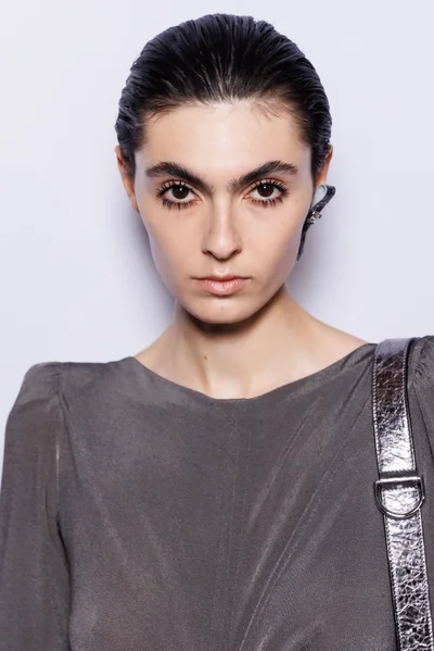 Look 1